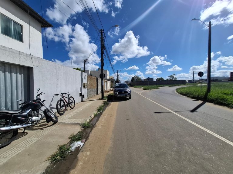 Casa no Bairro Felícia Casa no Bairro Felícia