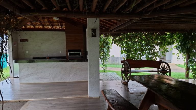 Aluga-se apartamento 3/4 no Vog Cajaíba Aluga-se apartamento 3/4 no Vog Cajaíba