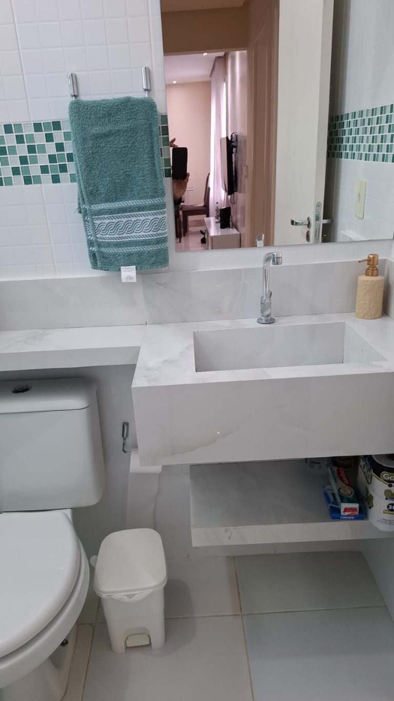 Aluga-se apartamento 3/4 no Vog Cajaíba Aluga-se apartamento 3/4 no Vog Cajaíba