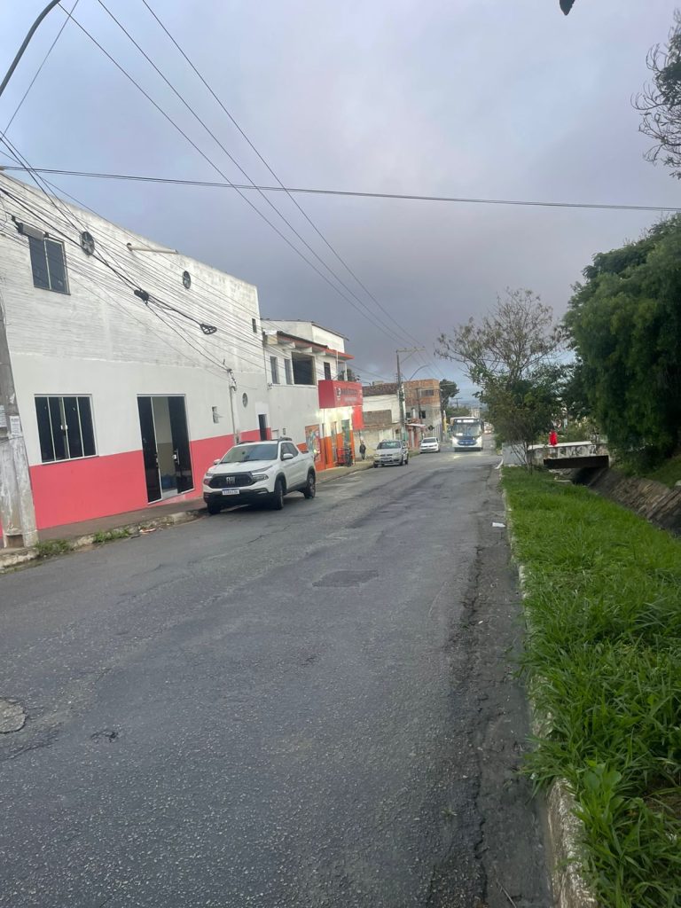 Terreno com Ponto Comercial à Venda na Vila Serrana IV Terreno com Ponto Comercial à Venda na Vila Serrana IV