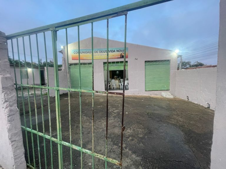 Terreno com Ponto Comercial à Venda na Vila Serrana IV Terreno com Ponto Comercial à Venda na Vila Serrana IV
