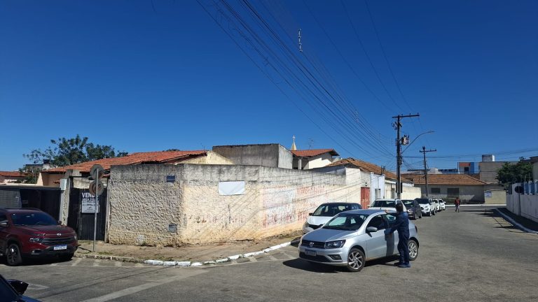 Área próxima à Prefeitura de Vitória da Conquista/Ba