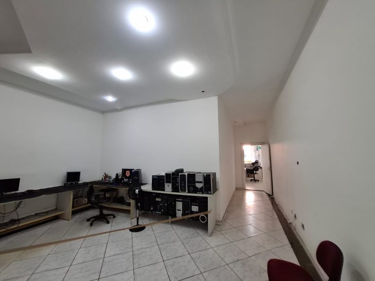 Ponto Comercial no Bairro Brasil