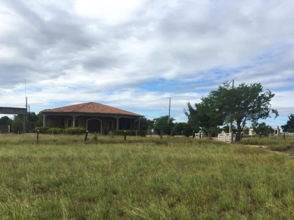 Vende-se Fazenda Beira do Rio Paraguaçu – Iuaçu/Ba