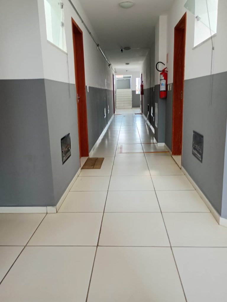 Apartamento no Condomínio Jatobá no Bairro Zabelê