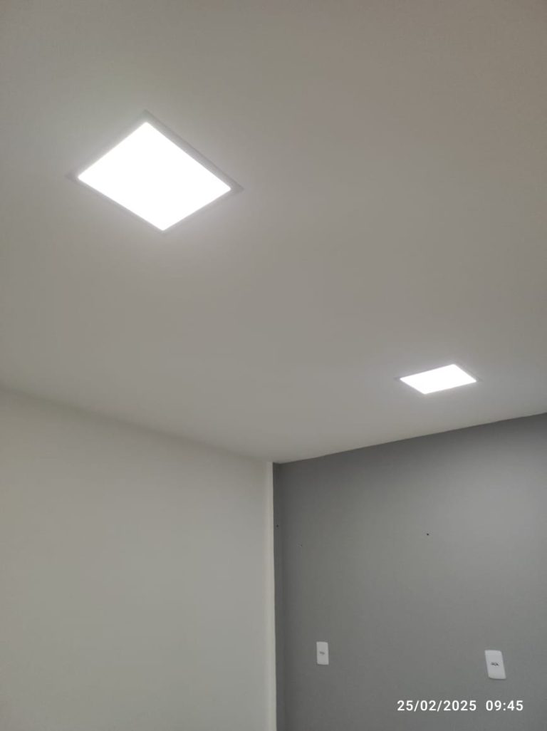LOJA COMERCIAL DISPONÍVEL – ED. VITÓRIA TOWER – RECREIO