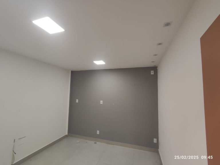 LOJA COMERCIAL DISPONÍVEL – ED. VITÓRIA TOWER – RECREIO