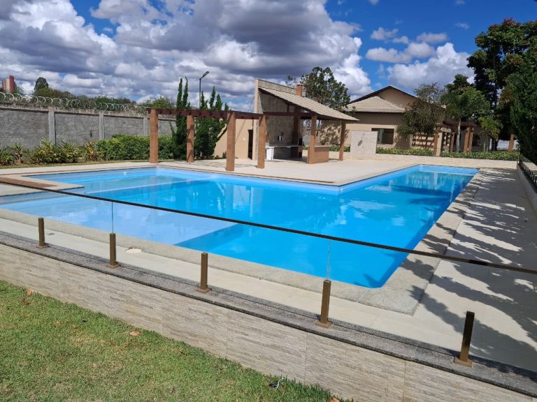 Casa de alto padrão a venda no Condomínio Residencial Caminho das Árvores
