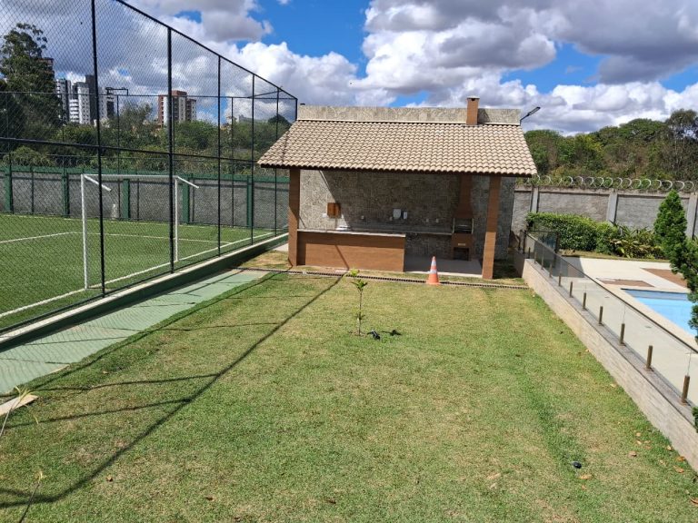 Casa de alto padrão a venda no Condomínio Residencial Caminho das Árvores