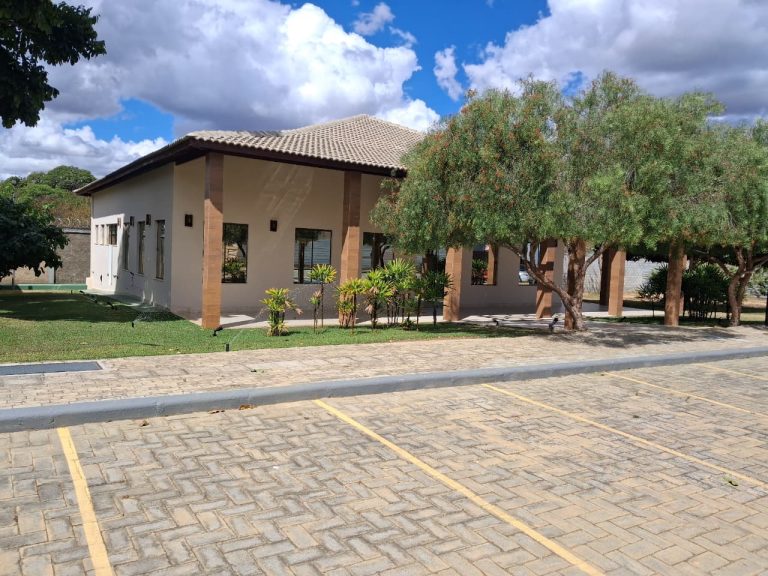 Casa de alto padrão a venda no Condomínio Residencial Caminho das Árvores