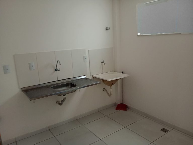 Apartamento no Condomínio Jatobá no Bairro Zabelê