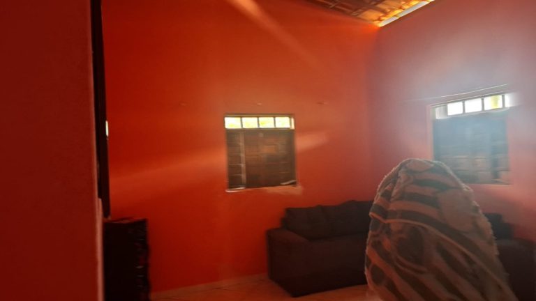 VENDE-SE SÍTIO – ESTRADA VELHA DE CARAÍBAS