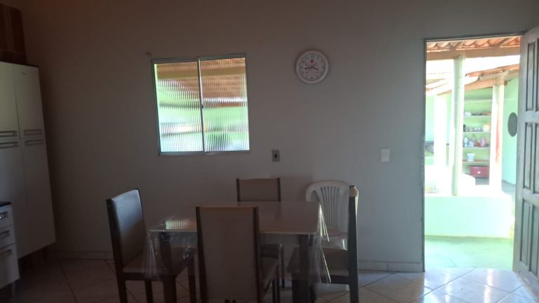 VENDE-SE SÍTIO – ESTRADA VELHA DE CARAÍBAS