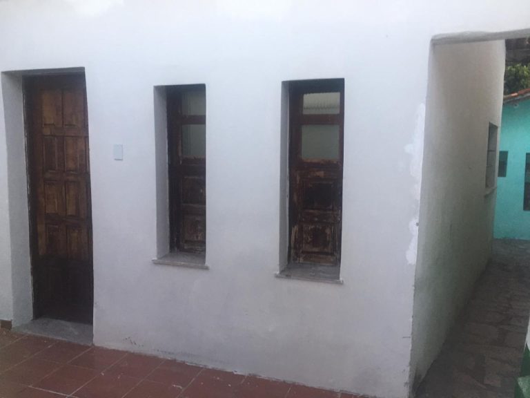 Terreno a venda com casa e ponto comercial no Bairro Recreio