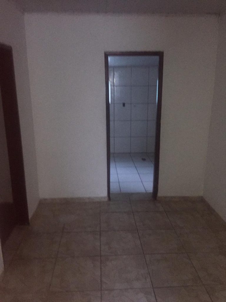 Terreno a venda com casa e ponto comercial no Bairro Recreio