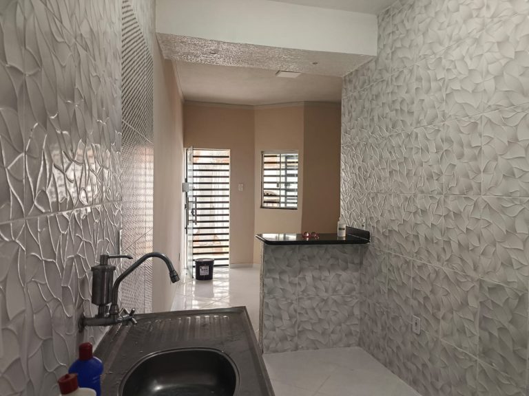 CASA PARA LOCAÇÃO BAIRRO CANDEIAS