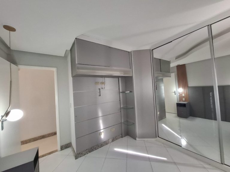 Apartamento mobiliado no bairro Candeias