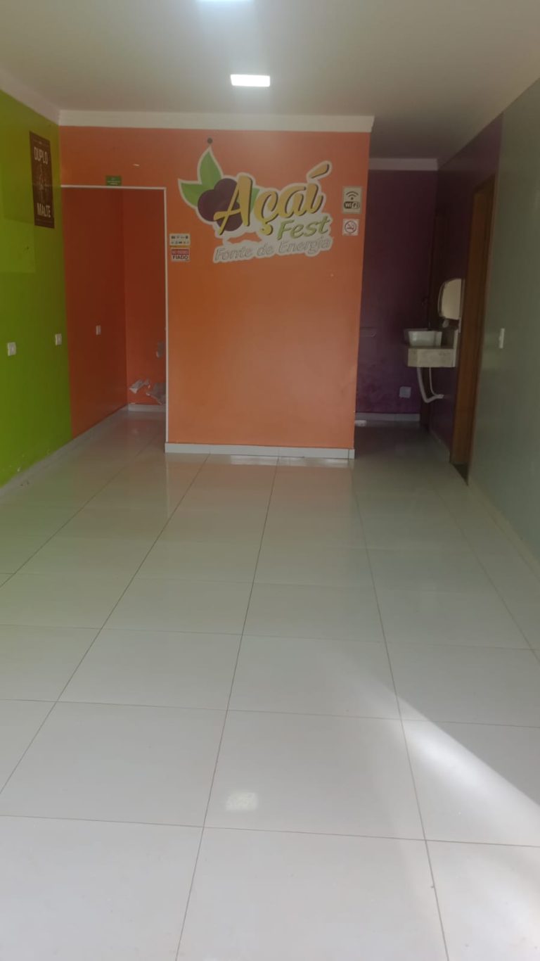 Ponto Comercial para Locação na Praça da matriz em José Gonçalves