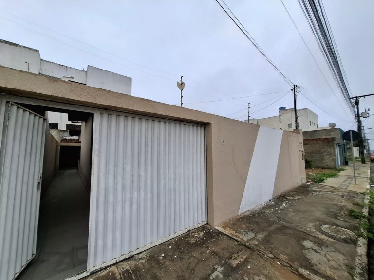 Casa residencial disponível para locação no Bairro Felícia