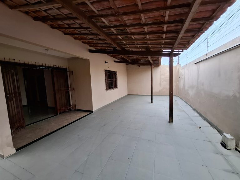 Casa residencial disponível para locação no Bairro Felícia