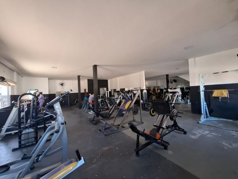Academia para venda ponto comercial na Rua Ulisses do Prado Nogueira