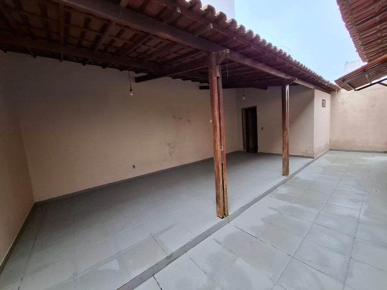 Casa residencial disponível para locação no Bairro Felícia