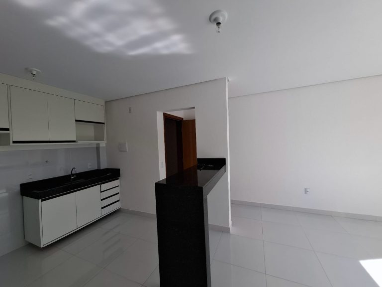 🏢 APARTAMENTO PARA LOCAÇÃO NO BAIRRO CANDEIAS