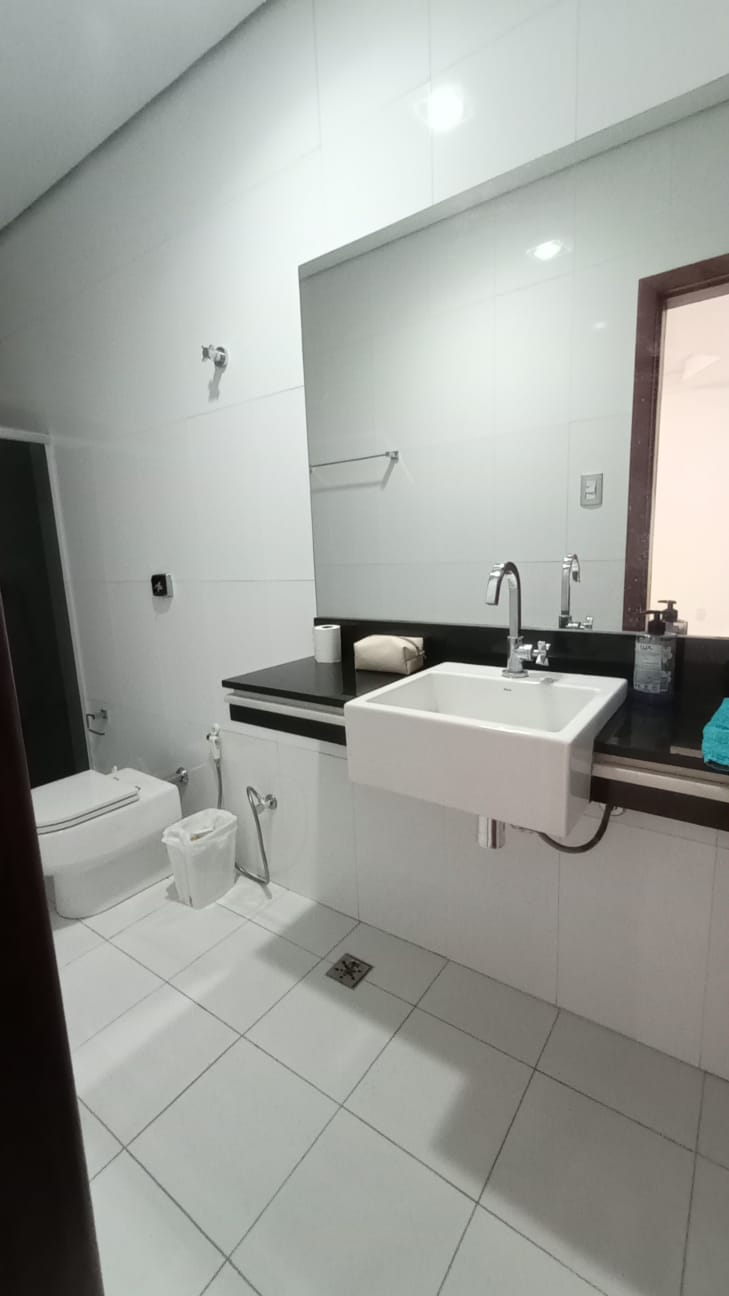 Casa disponível para locação ou venda no Parque Candeias