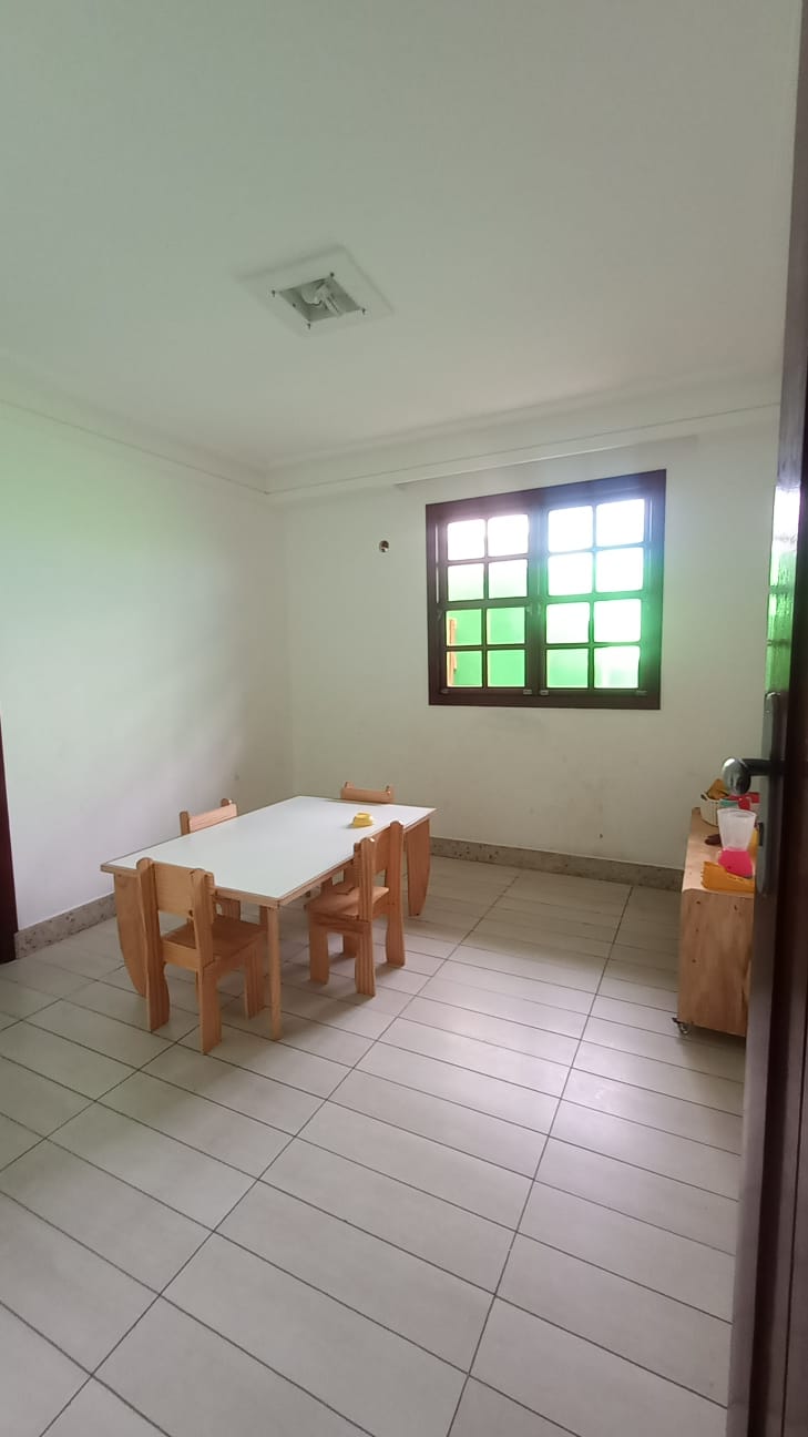 Casa disponível para locação ou venda no Parque Candeias