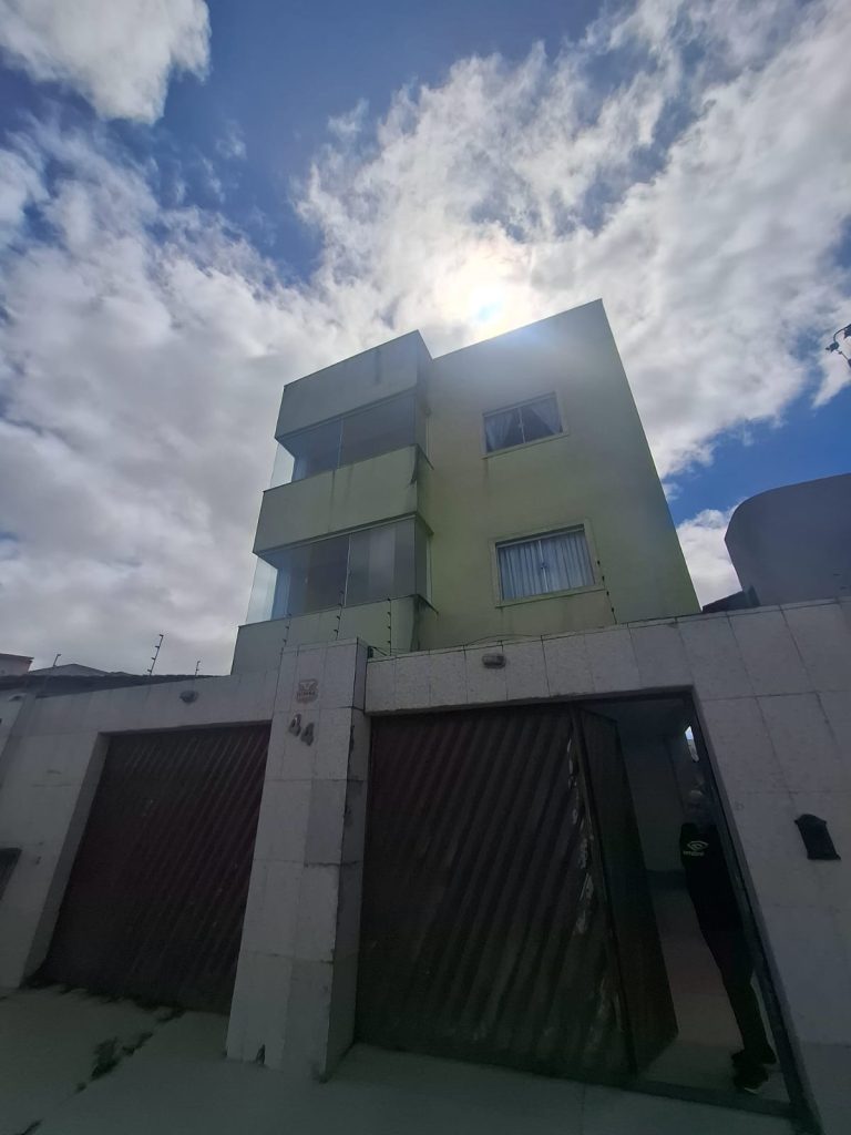🏡 RESIDÊNCIA DE ALTO PADRÃO À VENDA NA ALAMEDA DOS PÁSSAROS