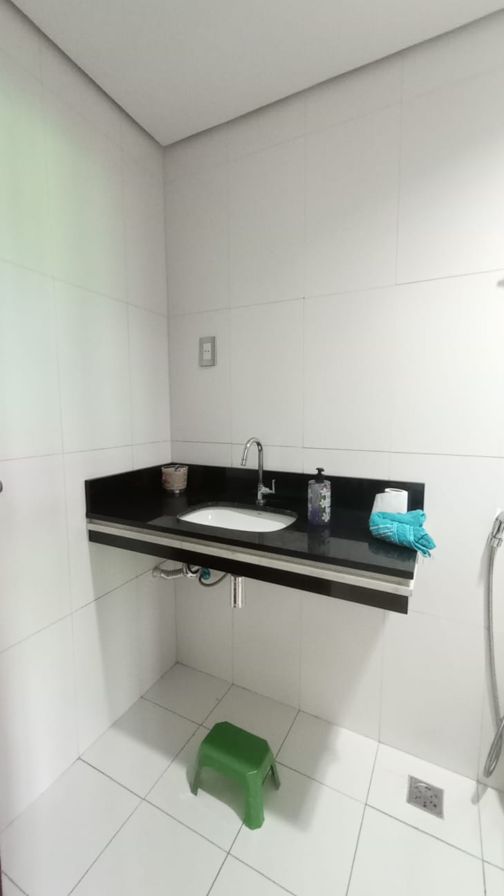 Casa disponível para locação ou venda no Parque Candeias