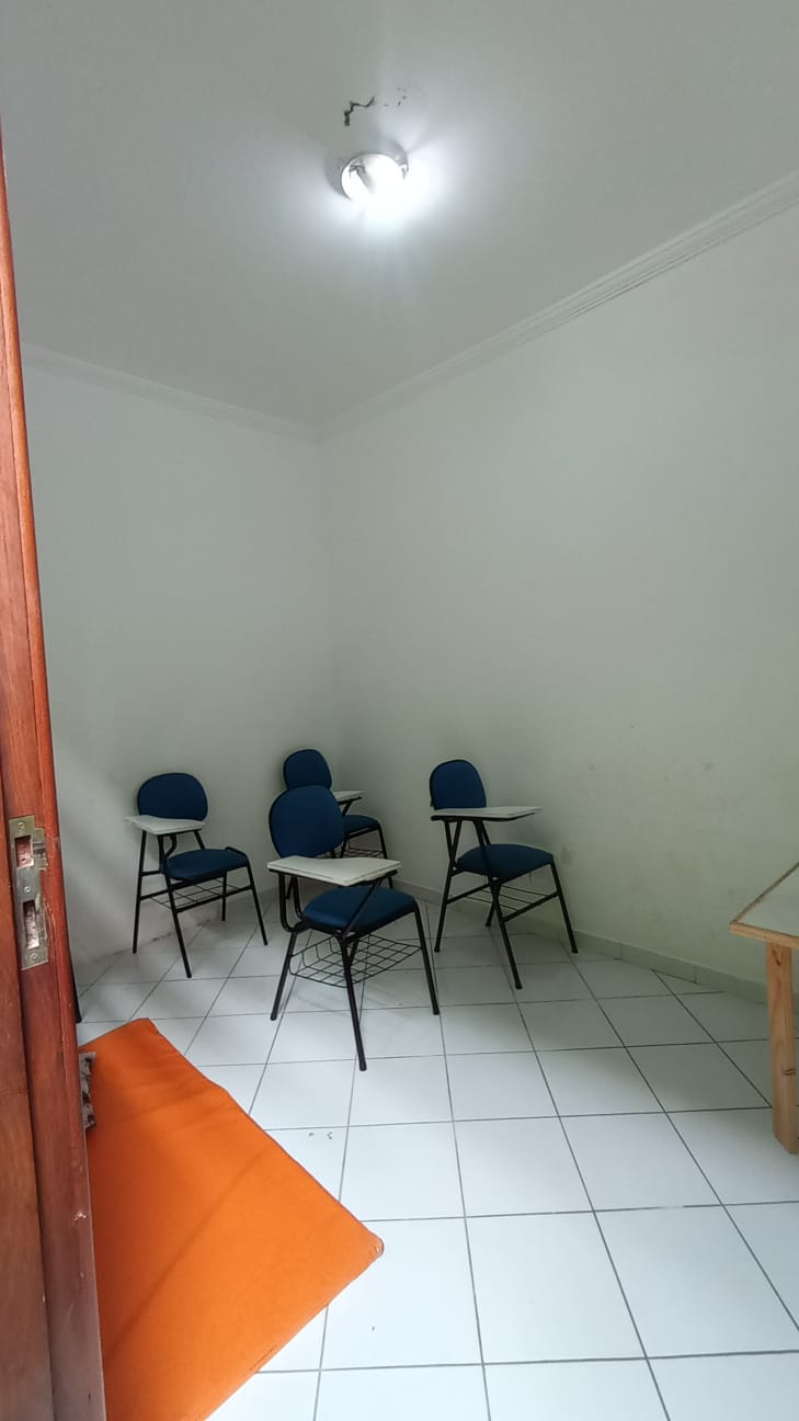 Casa disponível para locação ou venda no Parque Candeias