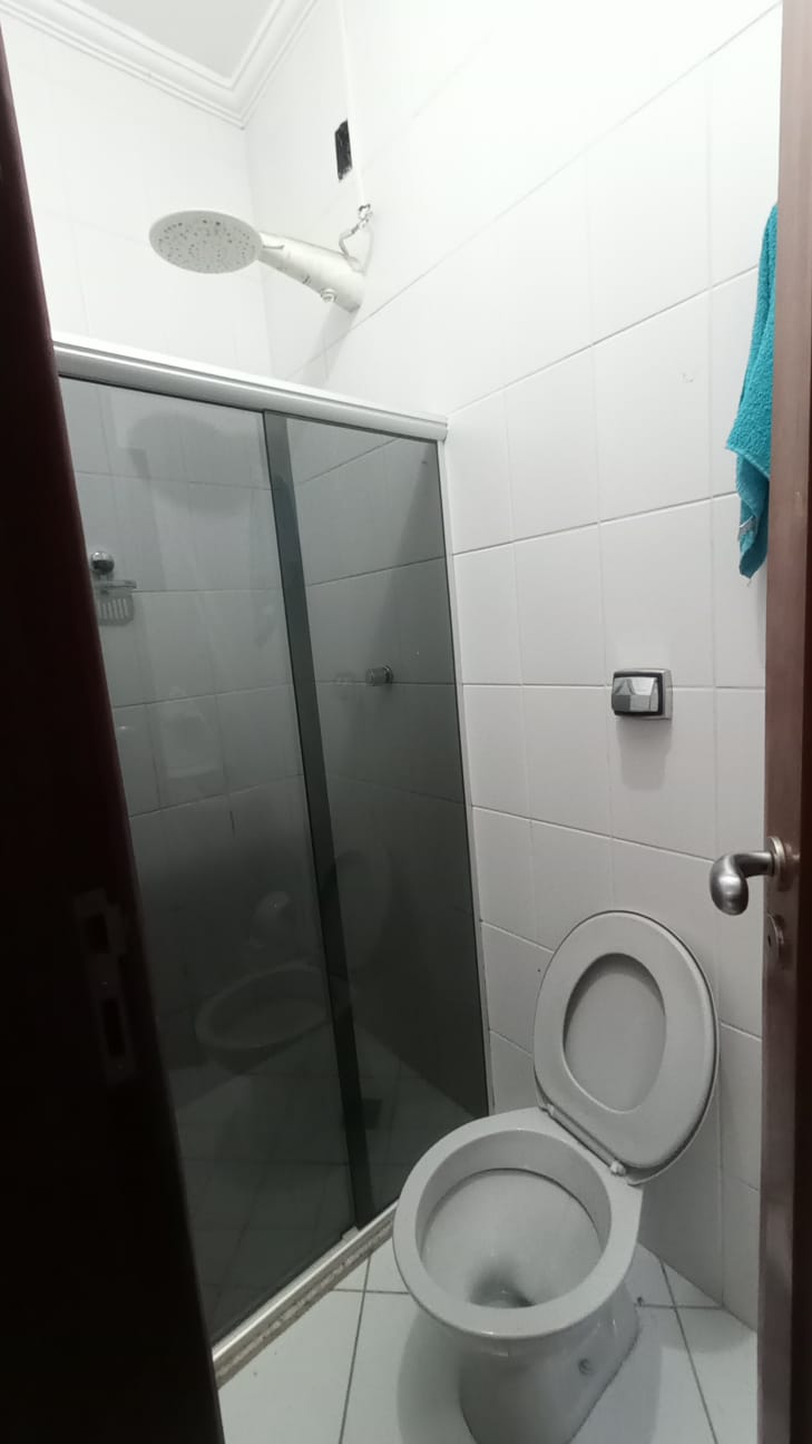 Casa disponível para locação ou venda no Parque Candeias