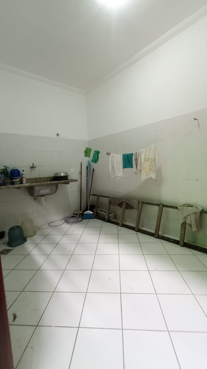 Casa disponível para locação ou venda no Parque Candeias