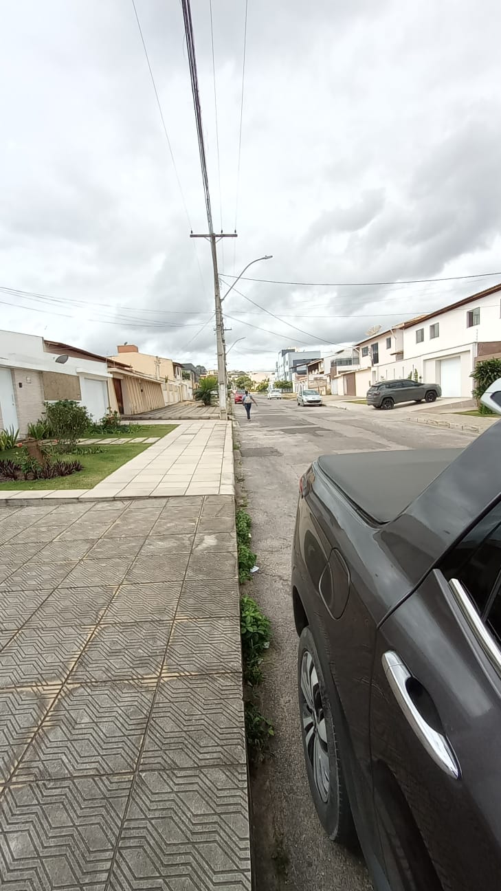 Casa disponível para locação ou venda no Parque Candeias