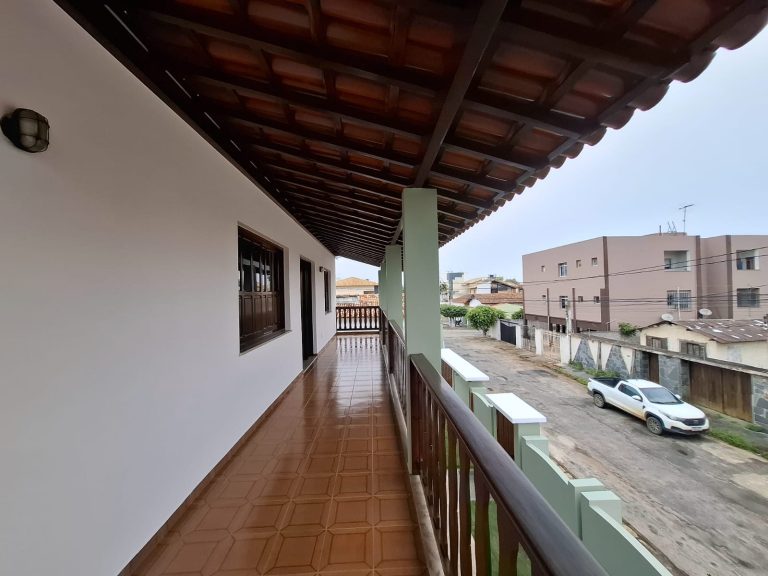 🏡 Casa de Alto Padrão para Locação no Bairro Recreio