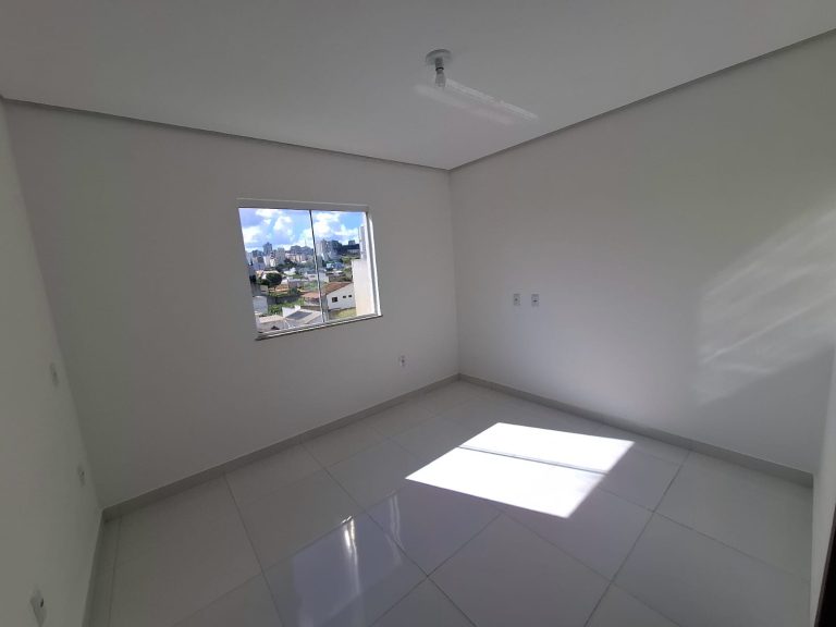 🏢 APARTAMENTO PARA LOCAÇÃO NO BAIRRO CANDEIAS