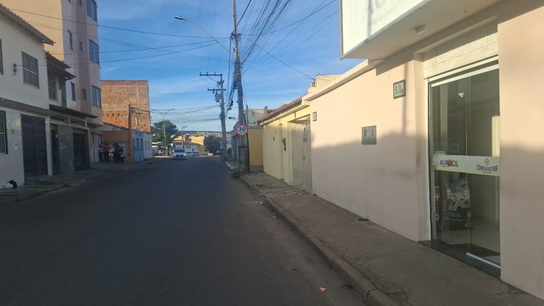 CASA PARA ALUGUEL – BAIRRO SÃO VICENTE